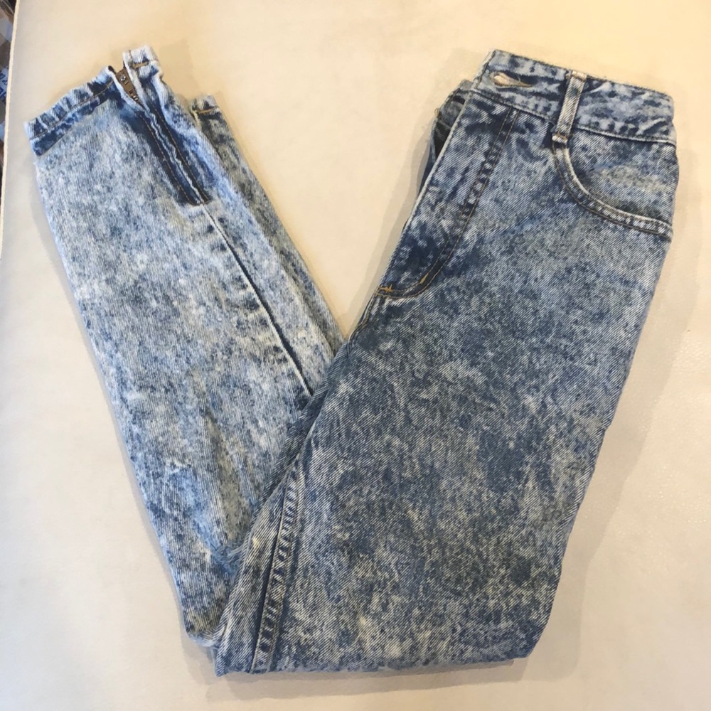 Guess by Marciano high waisted blue acid wash ankle zip jeans
